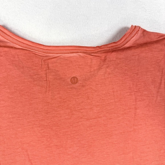 Womens Lululemon T Shirt Short Sleeve Peach Pink Size Small Cotton Workout - Picture 4 of 4